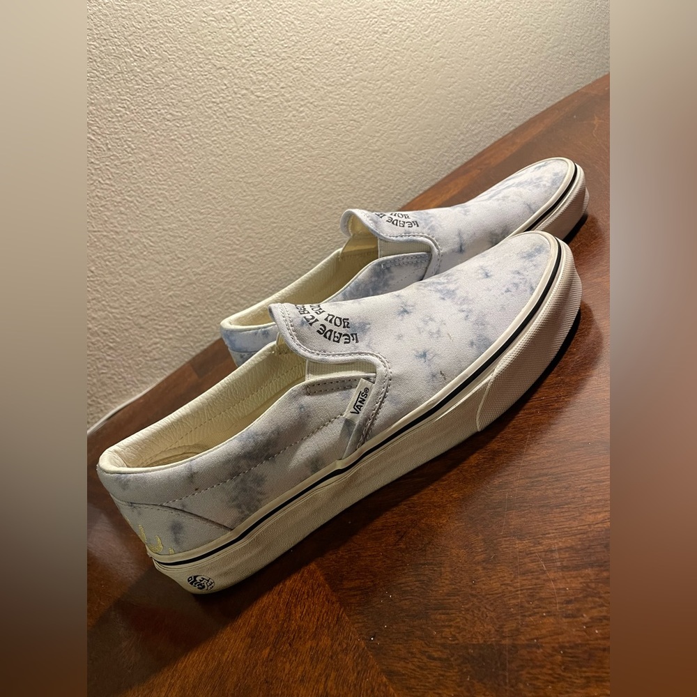 Vans slip on